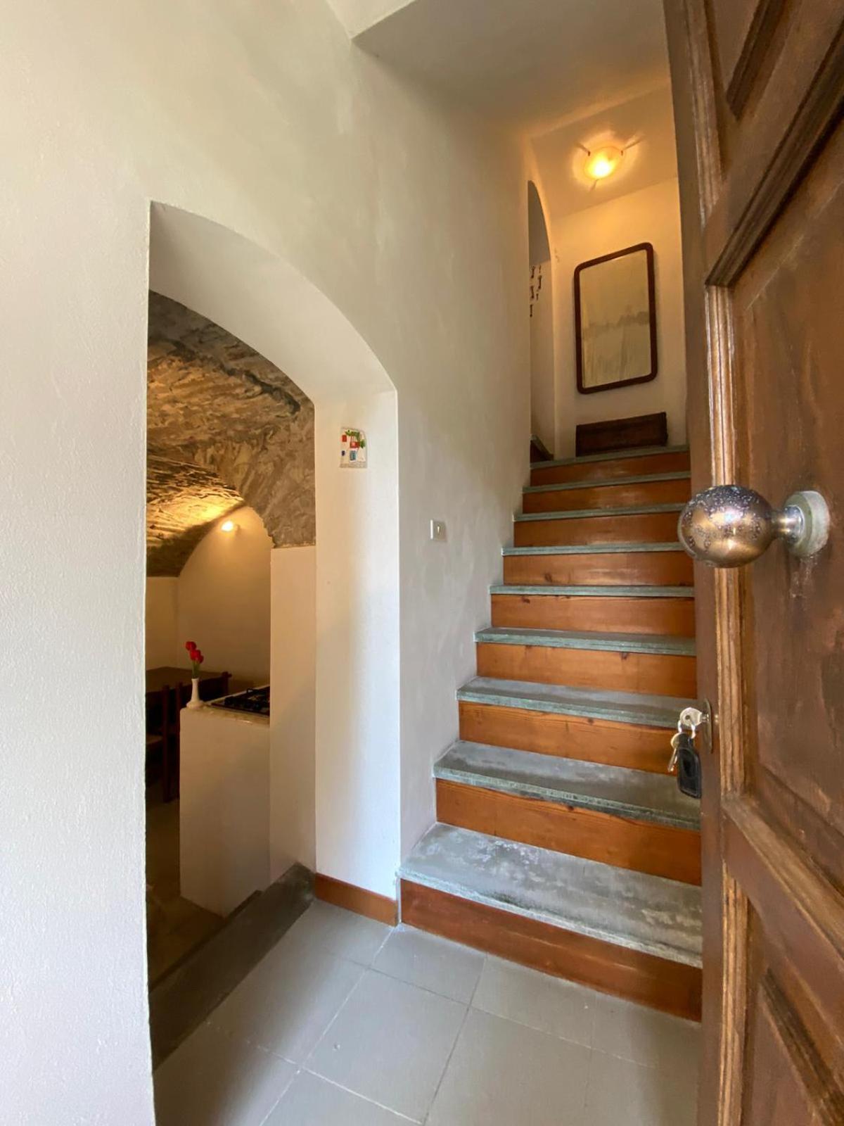 La Casetta Rosa Rocchetta di Vara Exterior foto