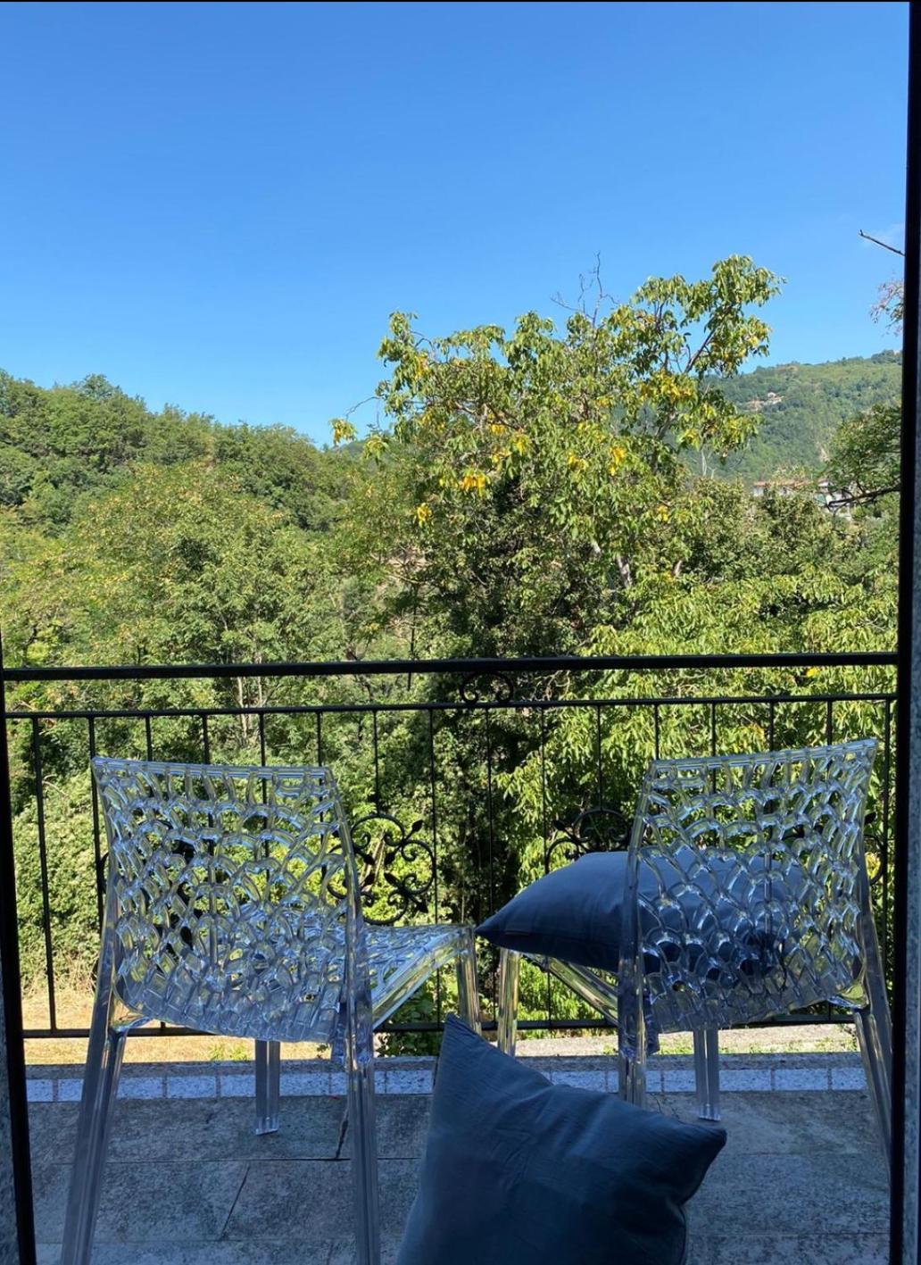 La Casetta Rosa Rocchetta di Vara Exterior foto